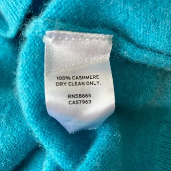 Nordstrom NWOT 100% Cashmere Blue Teal V Neck Sweater Size Large - Picture 6 of 10